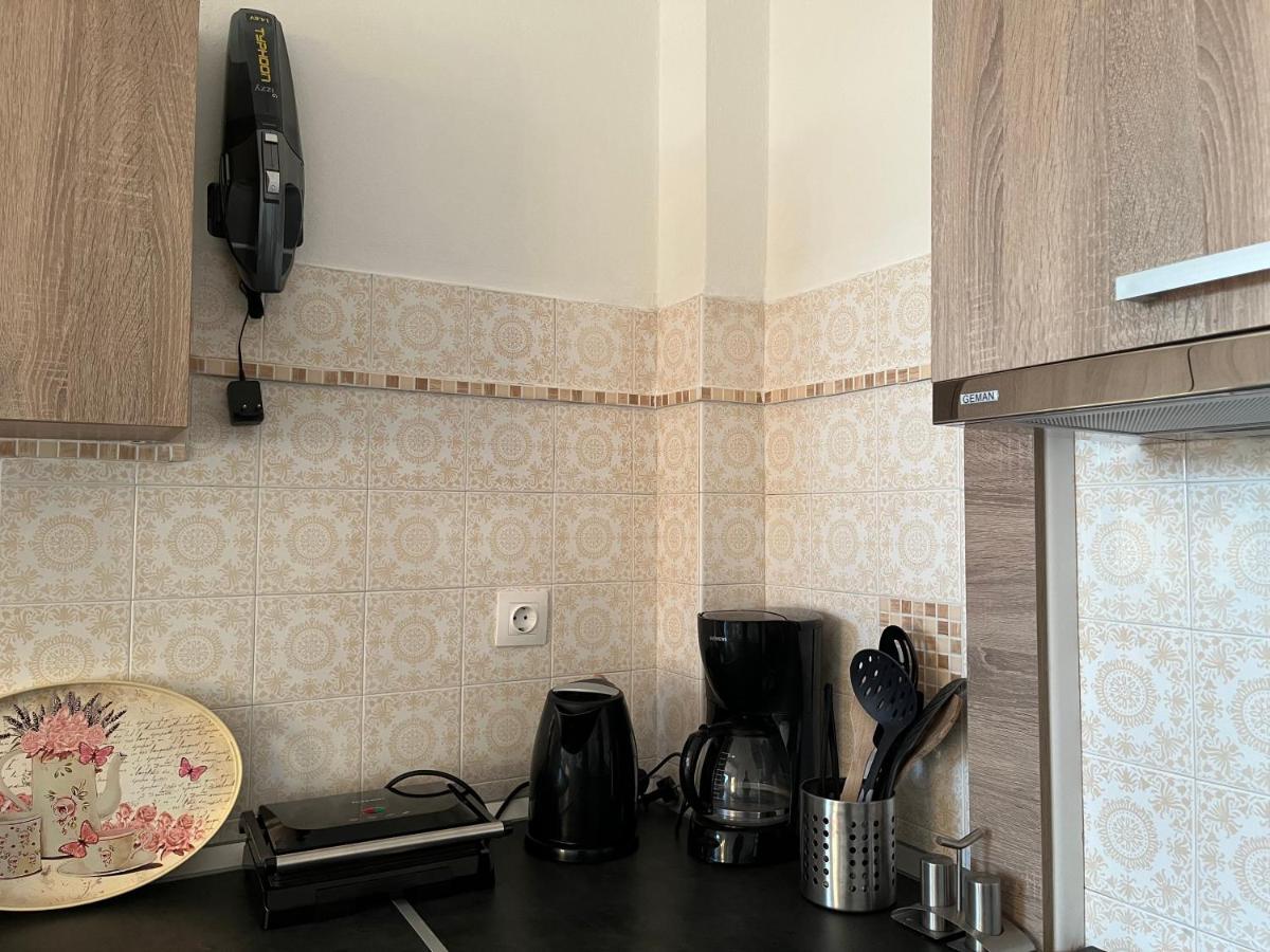 Athens Riviera: 2 Bed / 3' Walk From The Beach Agia Marina  Экстерьер фото