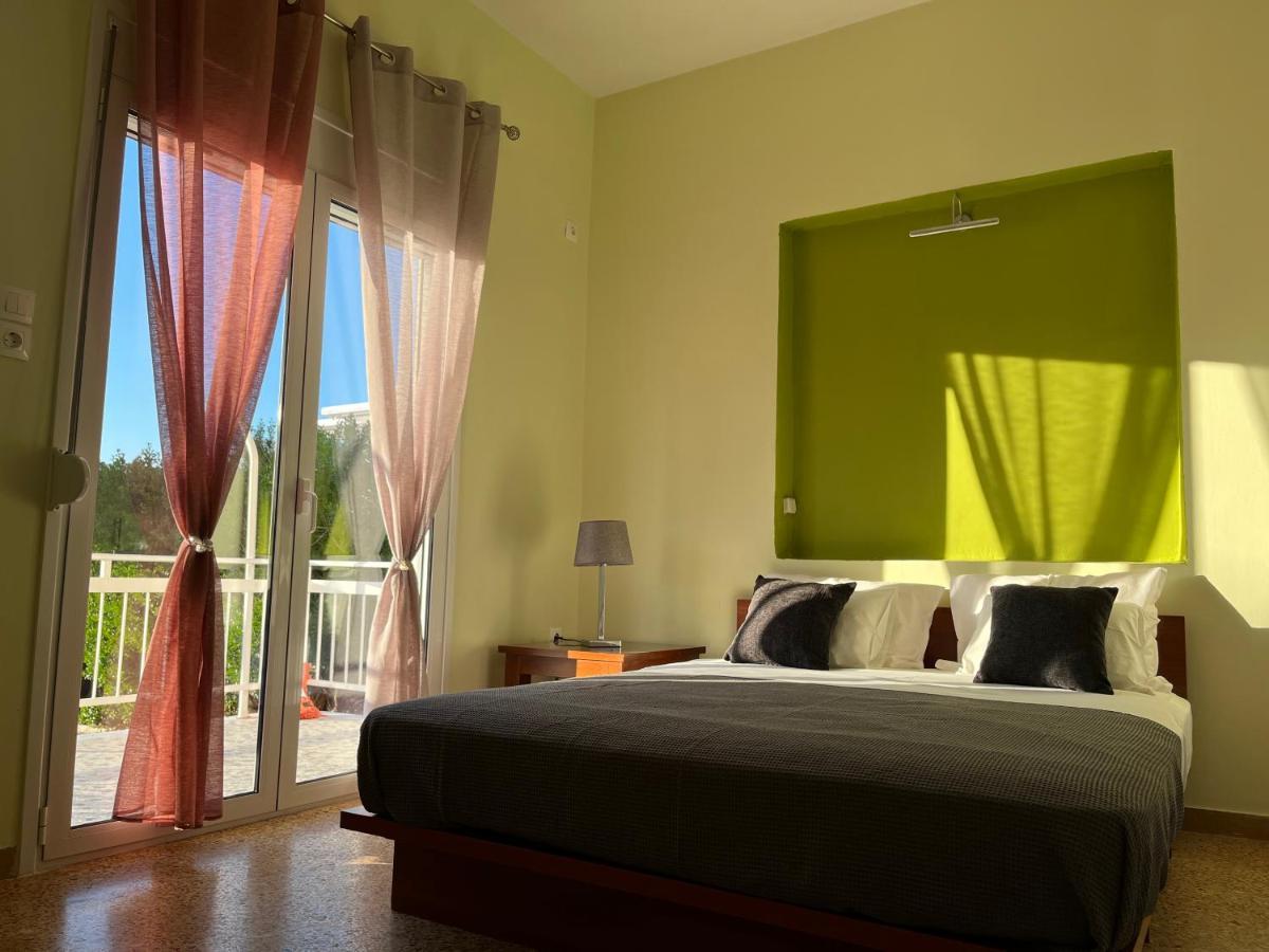 Athens Riviera: 2 Bed / 3' Walk From The Beach Agia Marina  Экстерьер фото